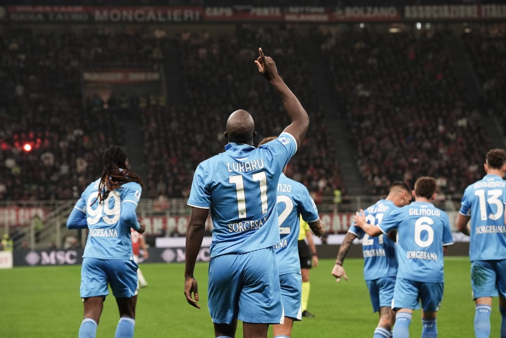 那不勒斯取得连胜,冲击联赛前列的简单介绍 那不勒斯取得连胜,冲击联赛前列的简单介绍