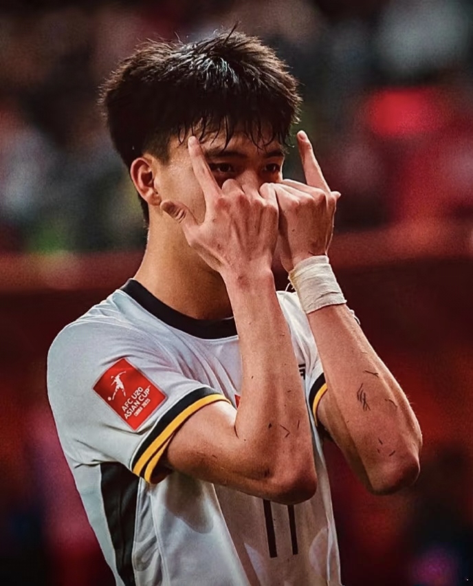 新赛季即将开启,球员们备受期待的简单介绍 新赛季即将开启,球员们备受期待的简单介绍