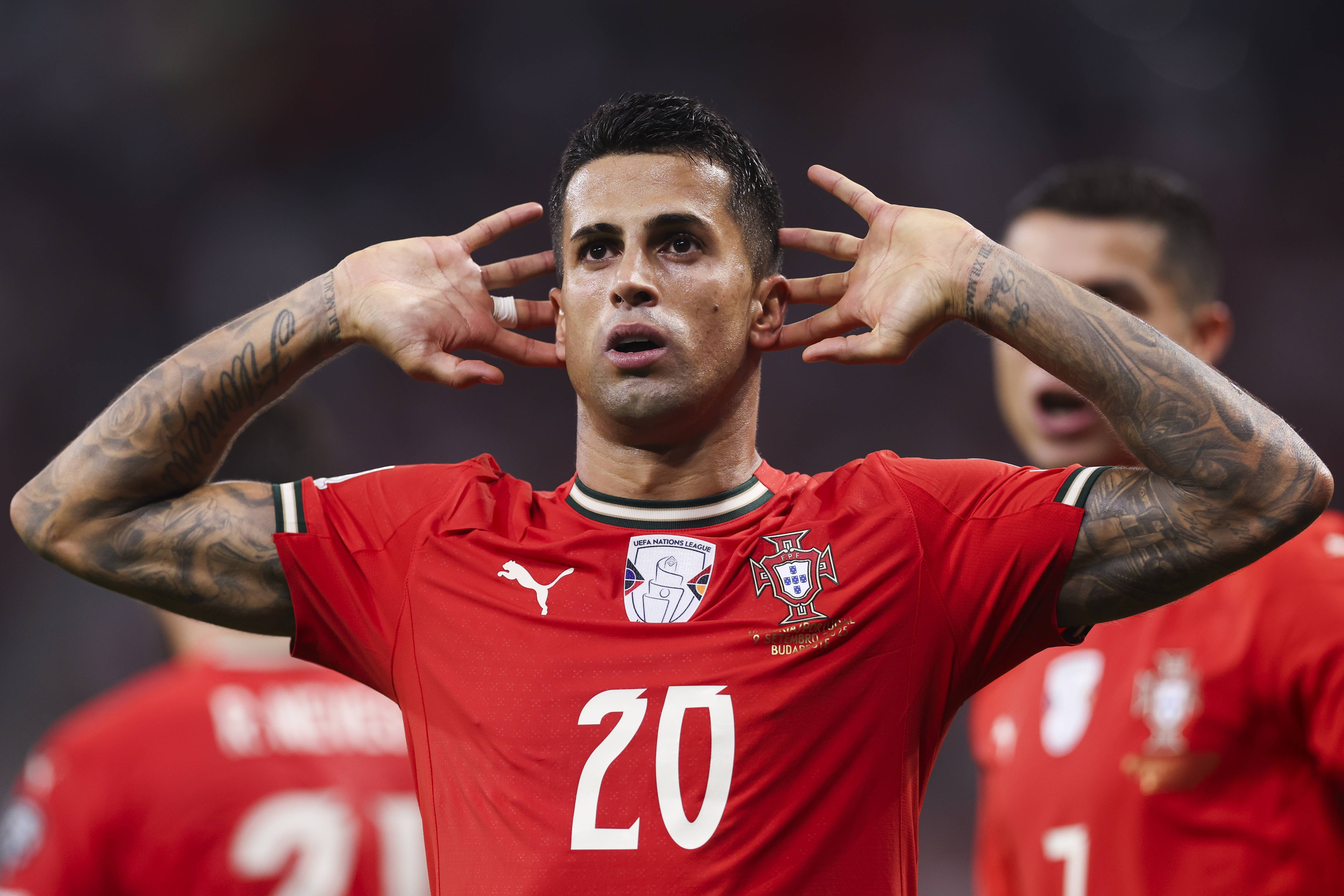 爱游戏tv-匈牙利队意外胜利，成功杀入欧国联强