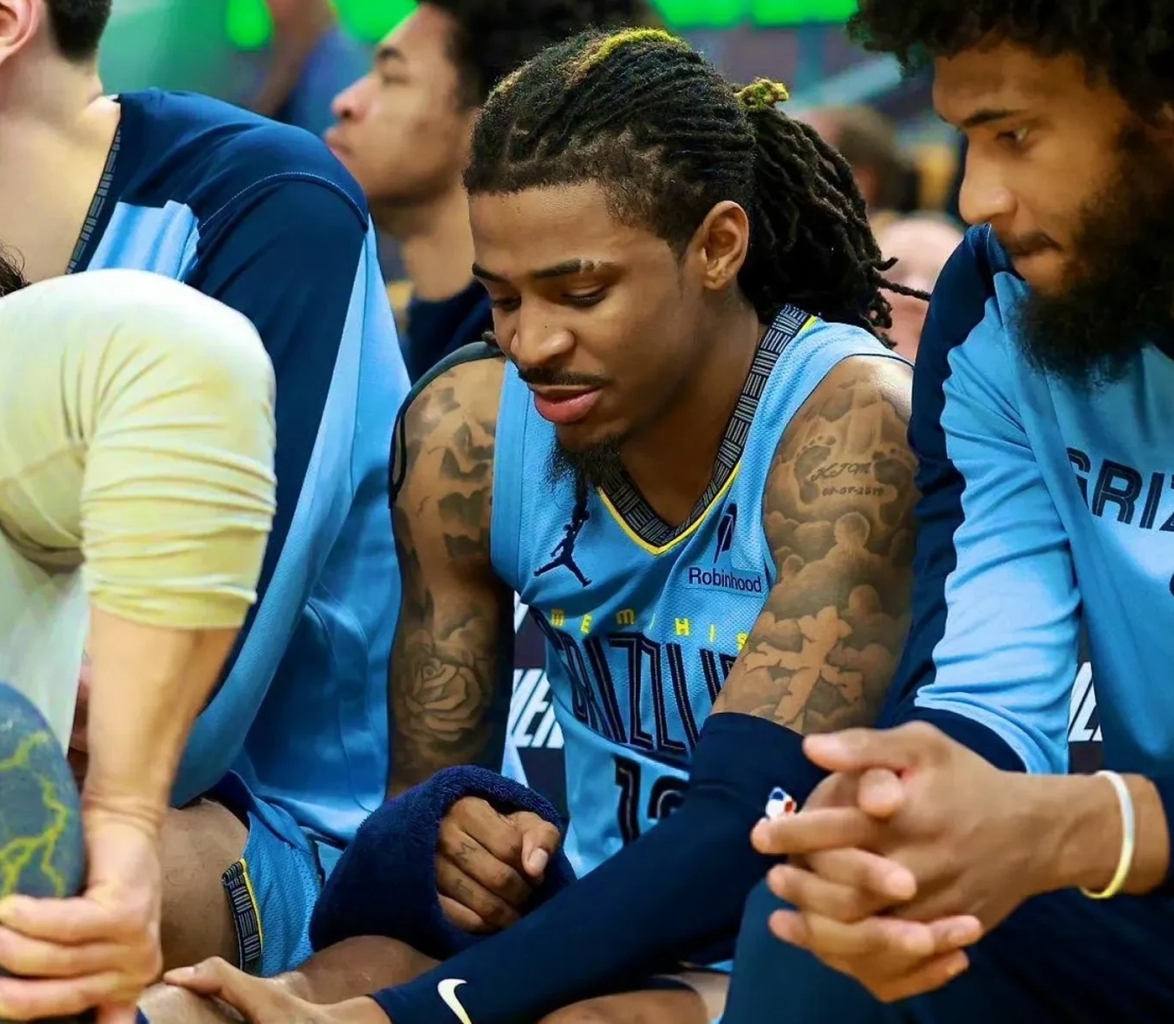 爱游戏入口-独行侠客场不敌灰熊，遭遇失利的简单介绍